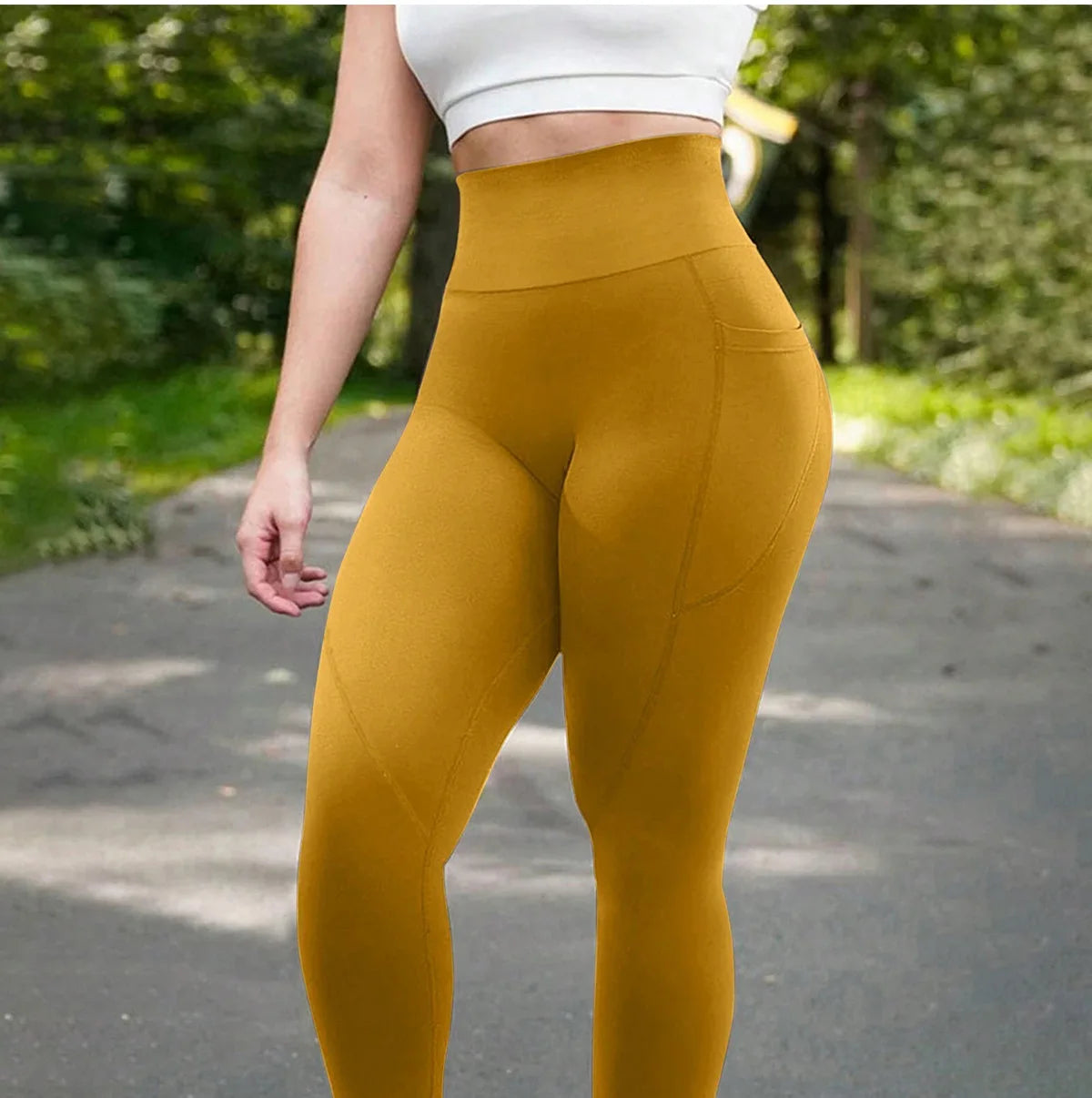 High-Waisted Scrunch Pocket Leggings